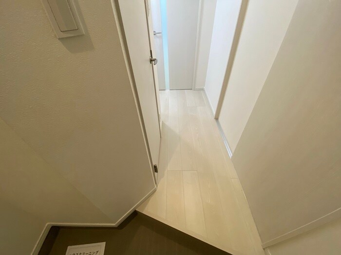 物件内観写真14　(玄関)