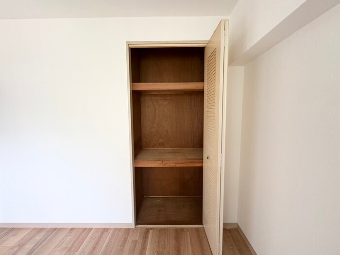 物件内観写真14　(収納)