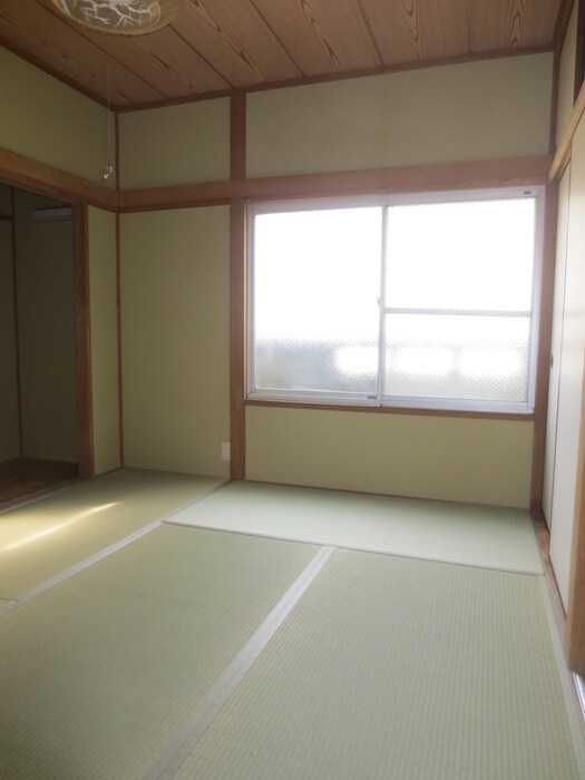 物件内観写真9　(居室)