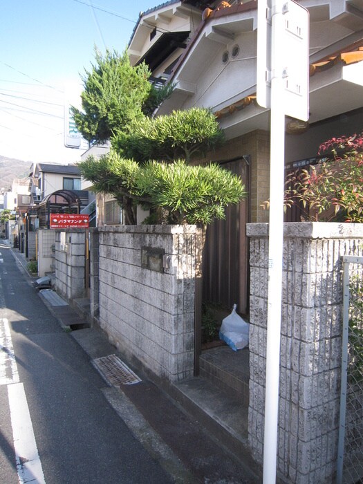 物件外観写真4　(外観写真)