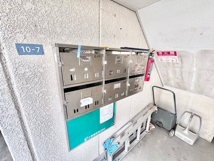 物件外観写真4　(建物設備)