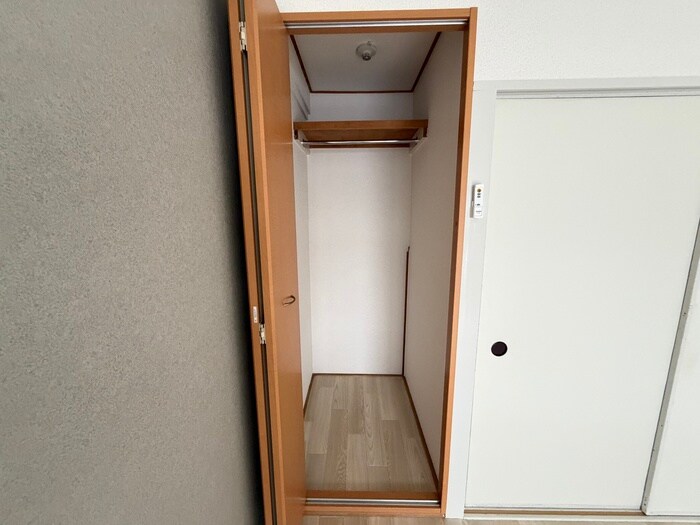 物件内観写真16　(収納)