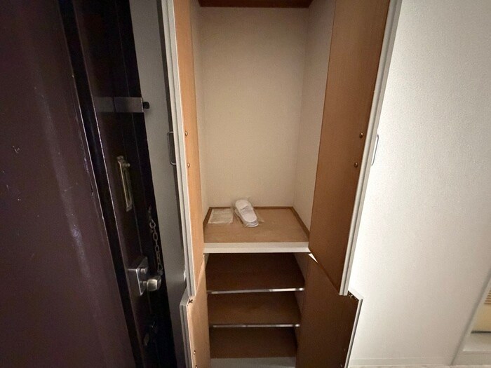 物件内観写真19　(靴箱)