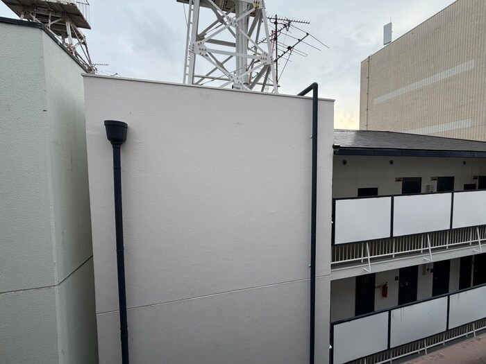 物件内観写真22　(室内からの展望)