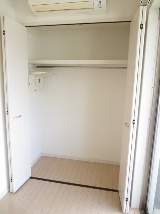 物件内観写真10　(収納)