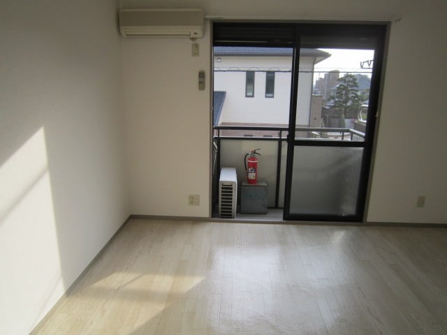 物件内観写真12　(居室)