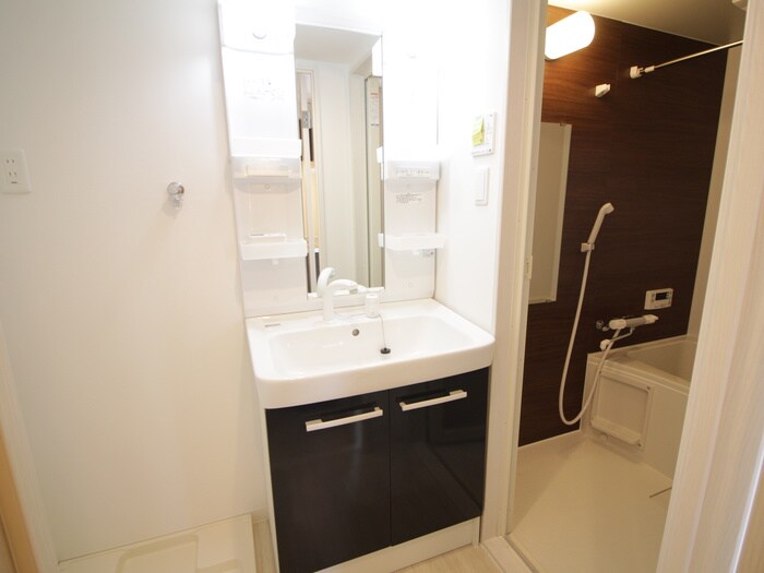 物件内観写真12　(洗面)