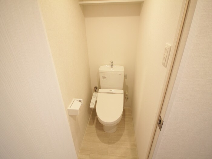 物件内観写真14　(トイレ)