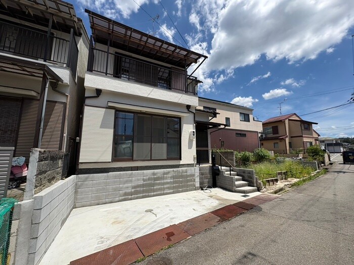 物件外観写真2　(その他)