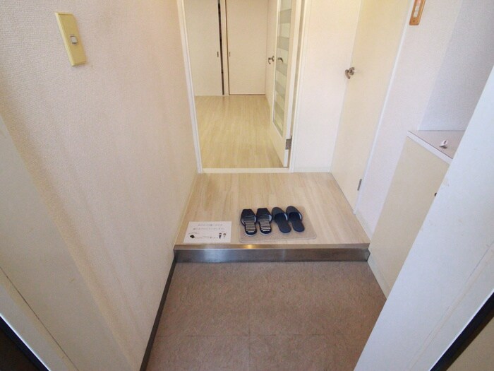 物件内観写真18　(廊下)