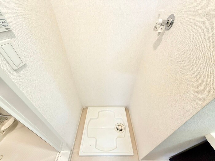 物件内観写真19　(洗濯機置場)