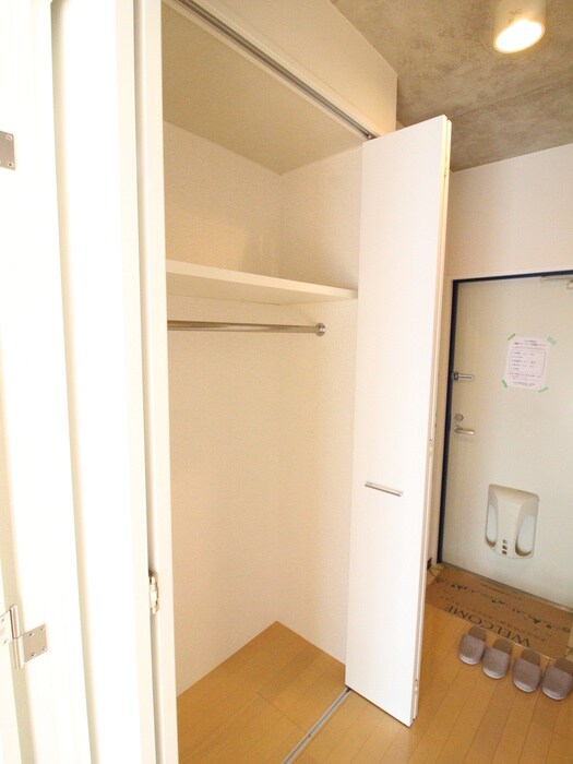 物件内観写真17　(収納)