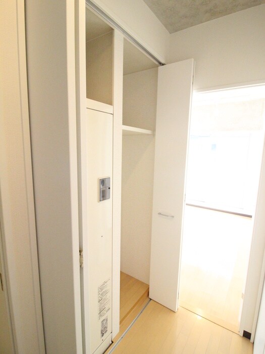 物件内観写真18　(収納)