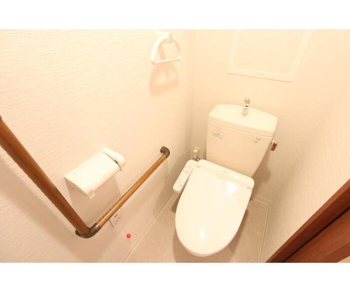 物件内観写真12　(トイレ)