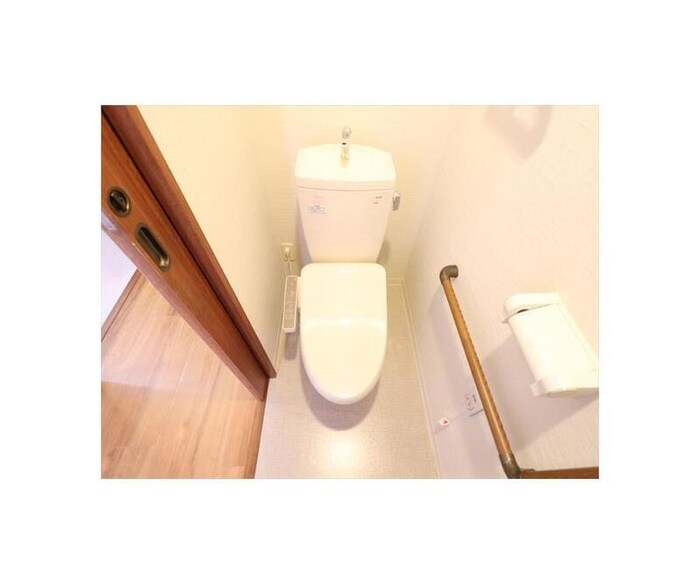 物件内観写真12　(トイレ)