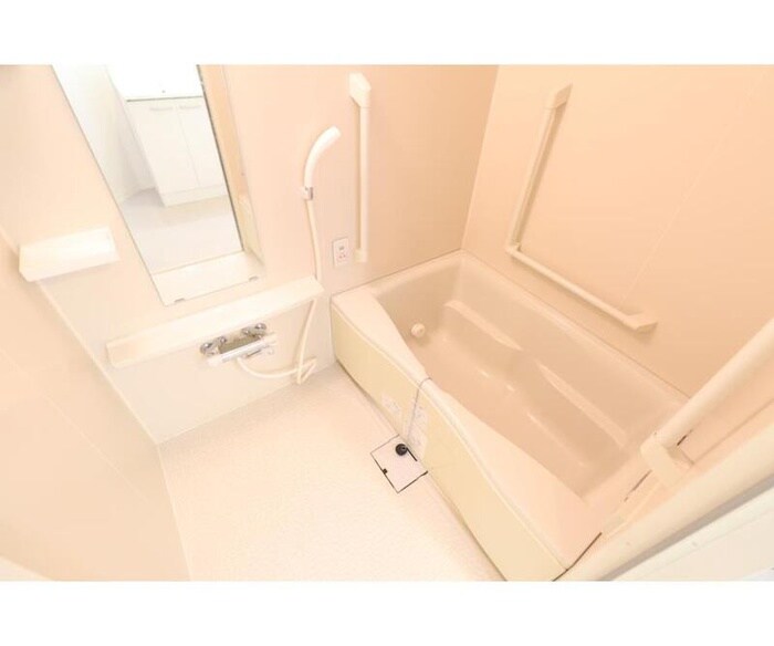 物件内観写真13　(バス／シャワールーム等)