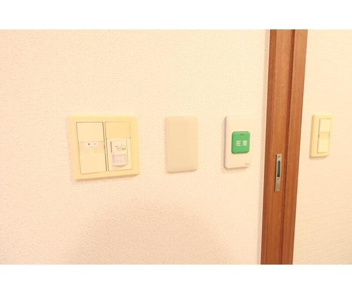 物件内観写真15　(廊下)