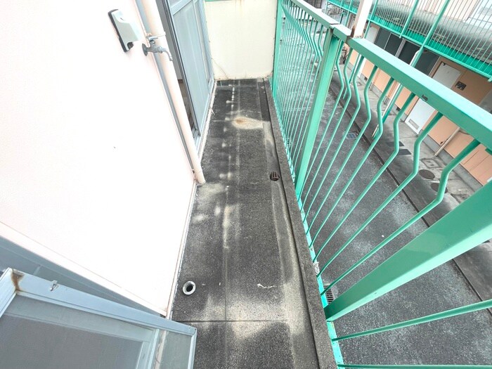 物件内観写真22　(洗濯機置場)