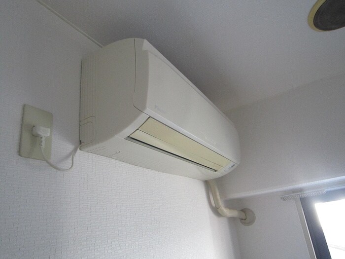 物件内観写真10　(居室)