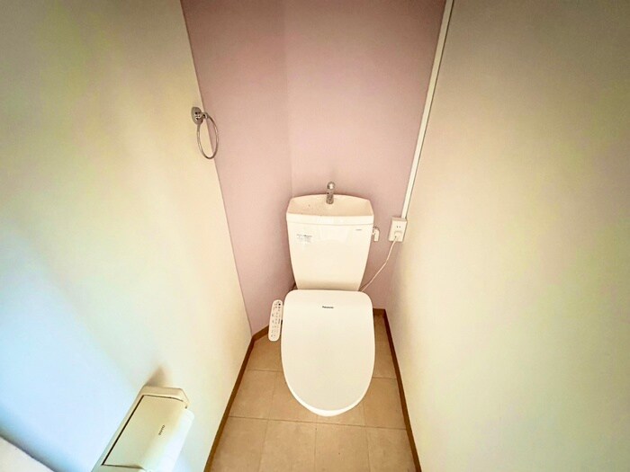 物件内観写真9　(トイレ)