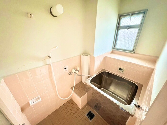 物件内観写真10　(バス／シャワールーム等)