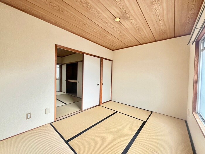 物件内観写真12　(居室)