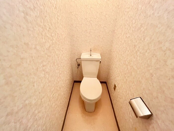 物件内観写真15　(トイレ)