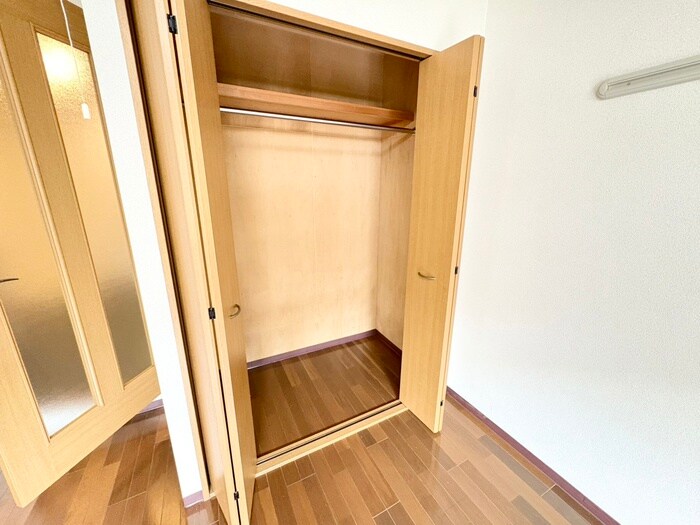 物件内観写真13　(収納)