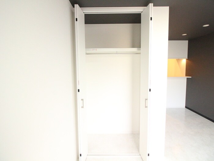 物件内観写真9　(収納)
