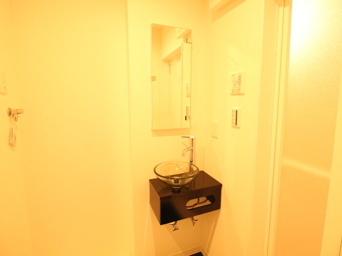 物件内観写真12　(洗面)