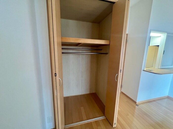 物件内観写真18　(収納)