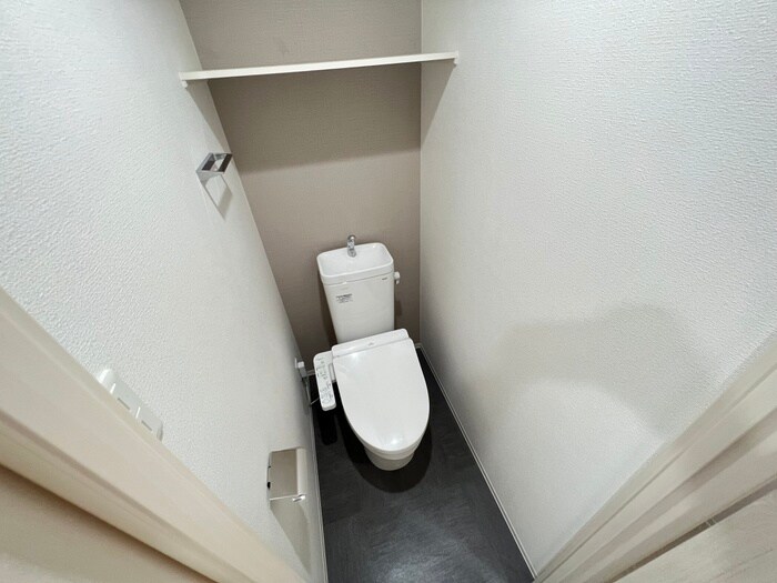物件内観写真13　(トイレ)