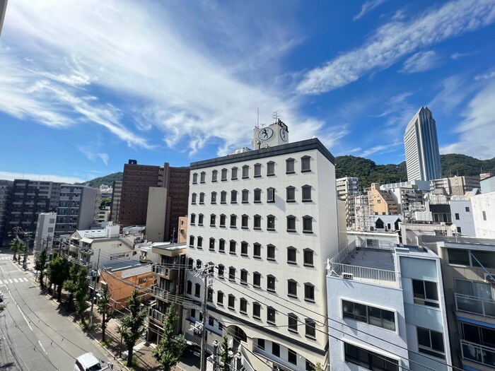 物件内観写真20　(室内からの展望)