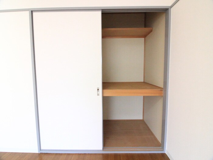 物件内観写真18　(収納)