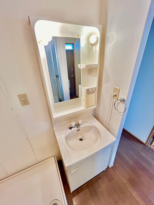 物件内観写真14　(洗面)