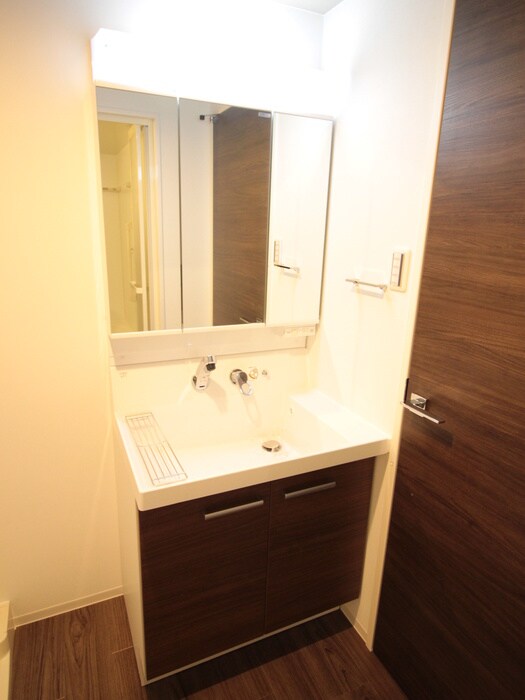 物件内観写真20　(洗面)