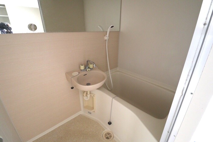 物件内観写真8　(バス／シャワールーム等)