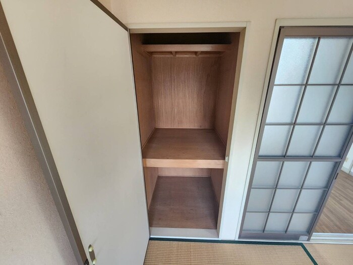 物件内観写真15　(収納)