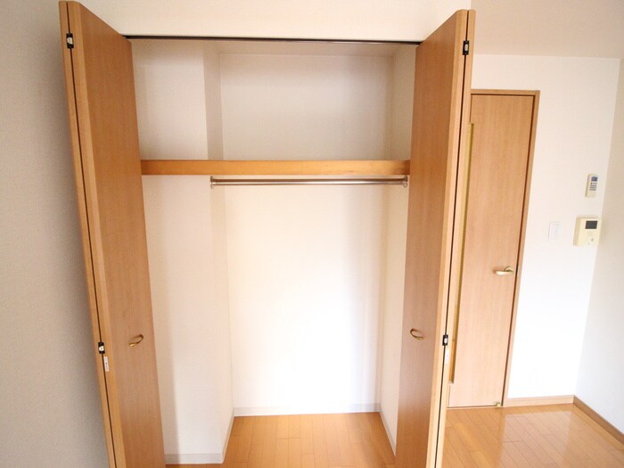 物件内観写真11　(収納)