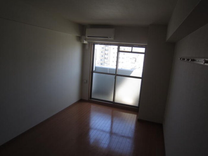 物件内観写真18　(居室)