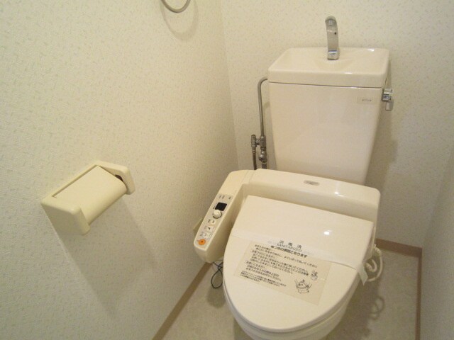 物件内観写真9　(トイレ)