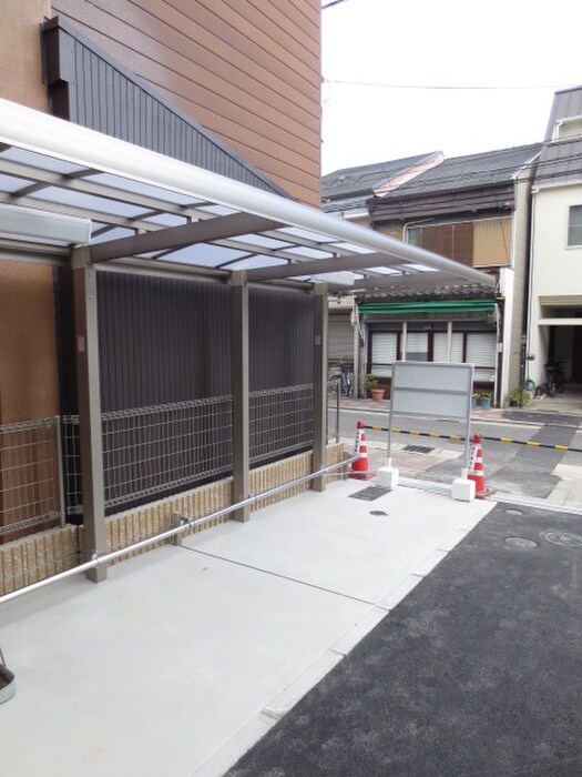 物件外観写真6　(駐輪場)