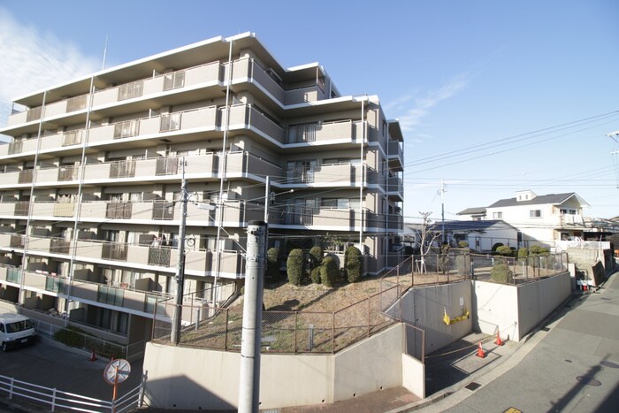 物件内観写真17　(室内からの展望)