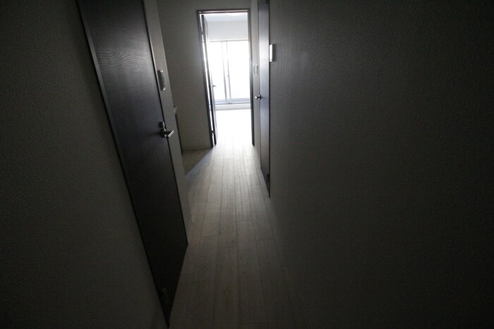 物件内観写真19　(廊下)