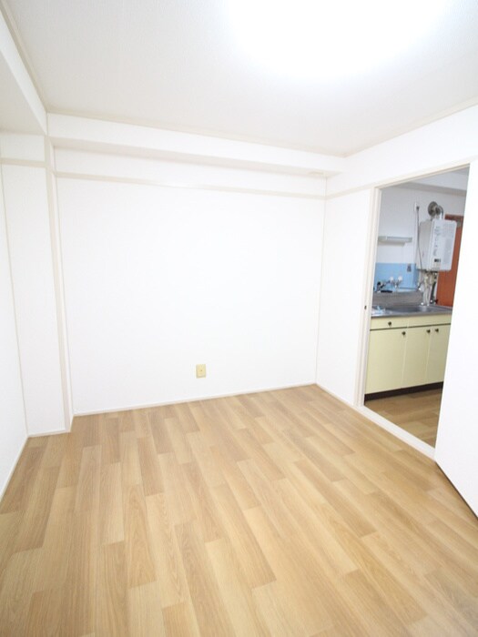 物件内観写真9　(内観写真)