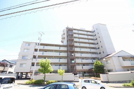 ヤマゼン経塚外観写真