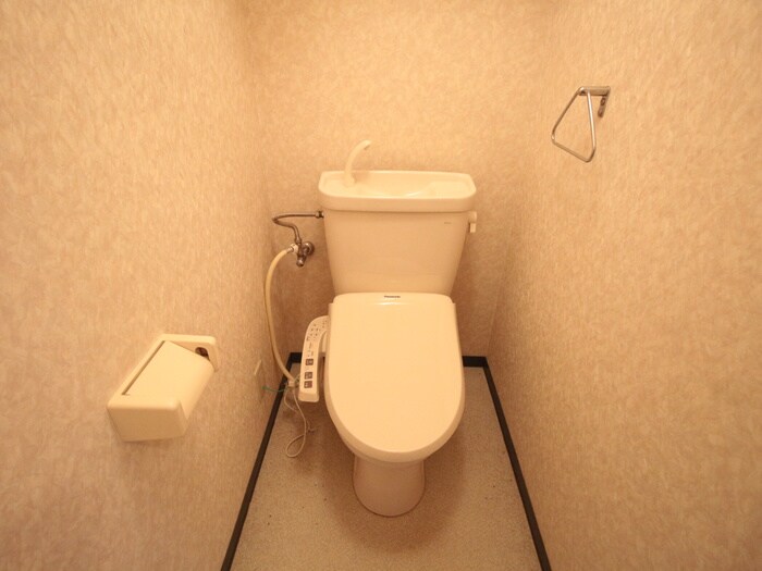 物件内観写真12　(トイレ)