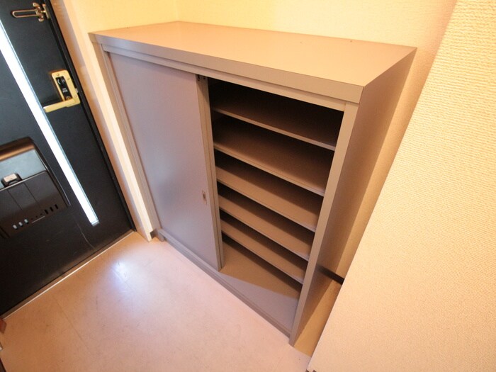 物件内観写真17　(靴箱)