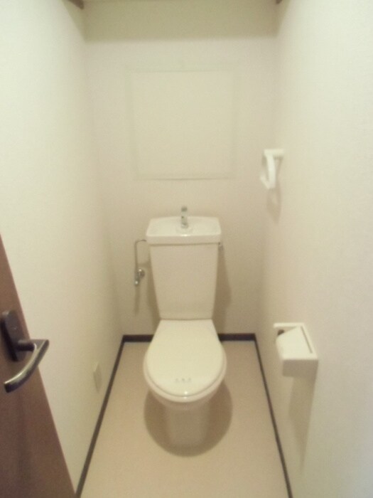 物件内観写真11　(トイレ)