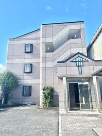 ふれぐらんすさつきの外観写真